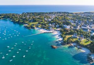 Habiter à quelques minutes du littoral breton avec Urbatys